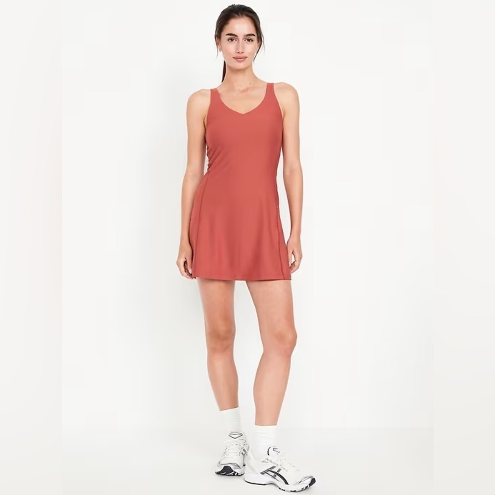 🆕 Old Navy | PowerSoft Athletic Dress in Cherry Birch Size Large